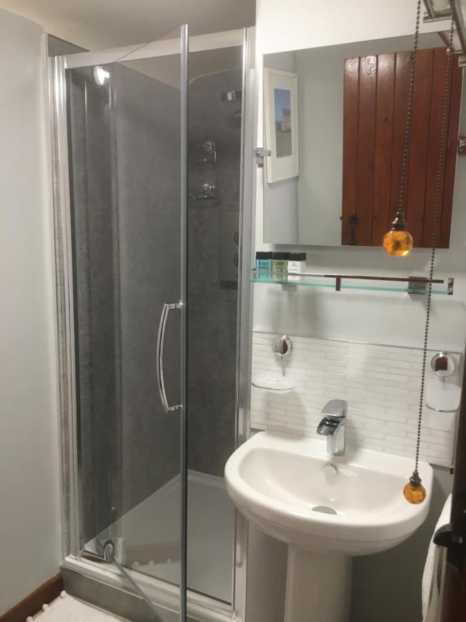 The Grooms Loft Self Contained Apartment Milton Abbas Ngoại thất bức ảnh