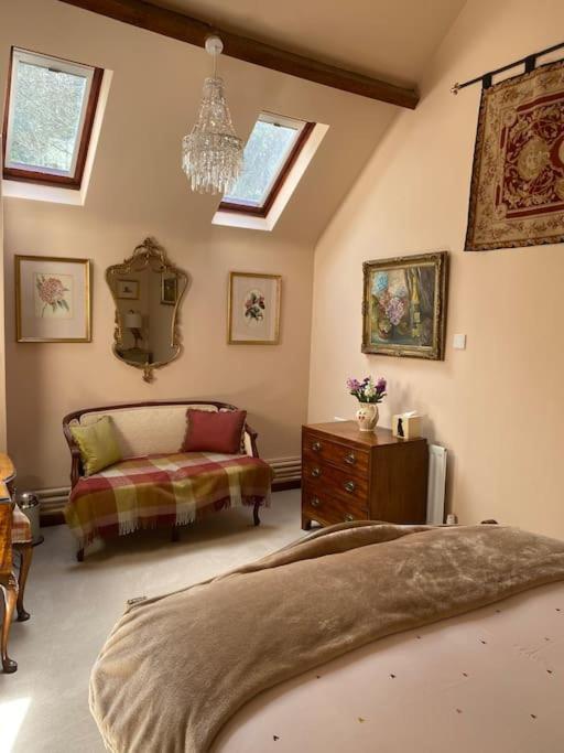 The Grooms Loft Self Contained Apartment Milton Abbas Ngoại thất bức ảnh